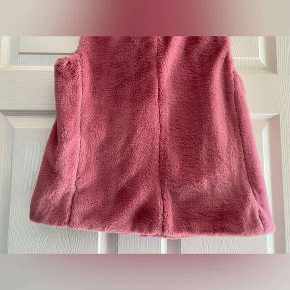 J.Crew Factory guava berry faux fur vest size‎ small - Picture 7 of 8